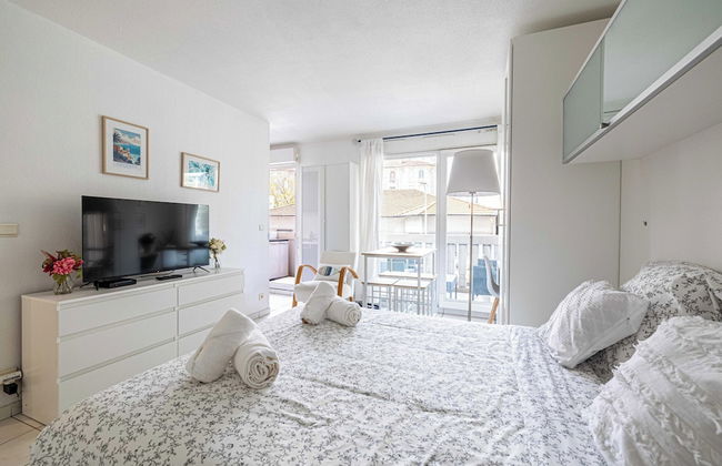 Charming Studio With Balcony & Pool -heart of Nice - Foto 3