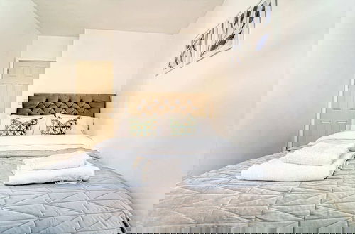 Foto 9 - Host Stay New Street Residence