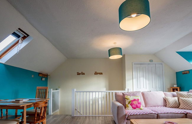 Host Stay Chichester Close - Photo 9