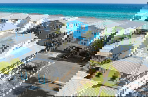 Foto 1 - Holiday House by Avantstay Oceanview Steps to Beach