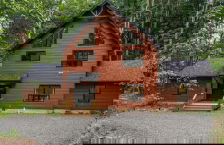 Foto 1 - Happy Trails Chalet by Avantstay Sauna Deck Private Community Beach Access