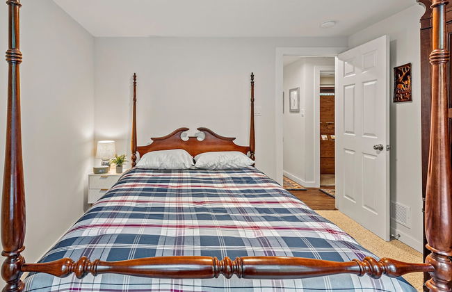 Happy Trails Chalet by Avantstay Sauna Deck Private Community Beach Access - Foto 40