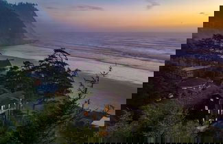 Foto 1 - Cove Beach by Avantstay Stunning Ocean Views Designed for Groups