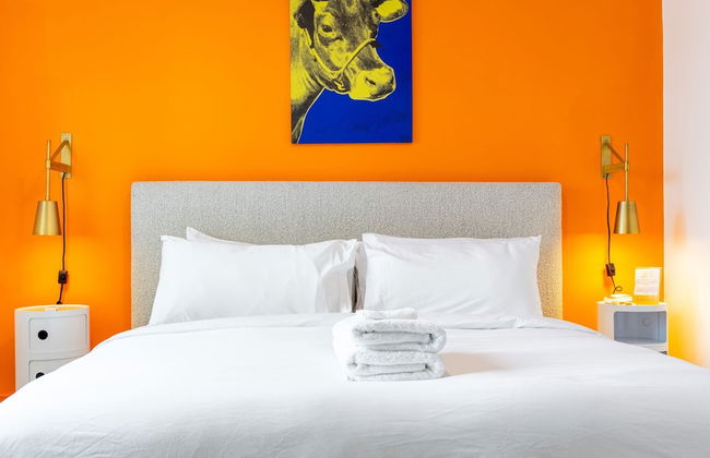 Dual Bachelor Pads w Rooftop Lounge Games Sleeps 26 5 Min to Broadway - Foto 30