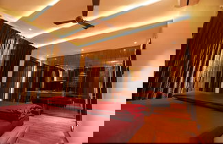 Foto 3 - Casino Villa by Shiloh Stays