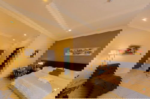 Foto 3 - The Coral Luxury Apartment