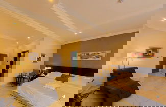 Foto 3 - The Coral Luxury Apartment