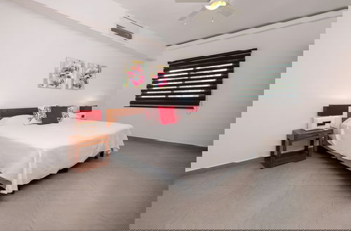 Photo 12 - Aligio Aparthotel Beachfront