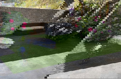 Foto 19 - Sophisticated and Chic Villa With Pool