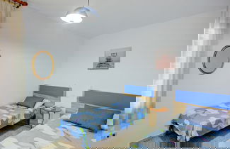 Foto 3 - Apartment in Roses With Beachfront View