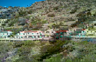 Foto 1 - Apartment With Scenic View