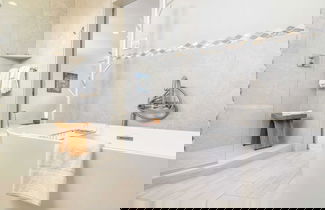 Foto 2 - The Viewpoint by Avantstay Luxe Home + Spa/views