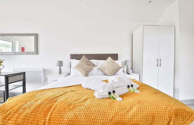 Stunning Studio In Converted Building - Foto 8