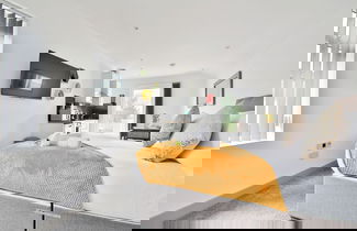 Foto 3 - Stunning Studio In Converted Building