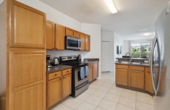5/3 Pool Home Located in Sunset Ridge Community! - Foto 7