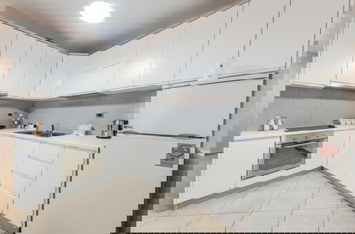 Foto 41 - Kondo Stays - City Center Apartments