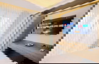 Foto 3 - Modern Look And Comfy Studio Gold Coast Apartment