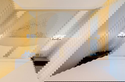Foto 1 - Modern Look And Comfy Studio Gold Coast Apartment