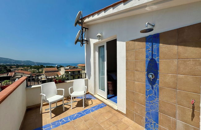 YourHome - La Famiglia Apartment - Photo 26