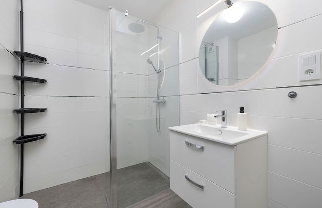 Swinoujscie Apartment for 6 by Renters - Photo 17