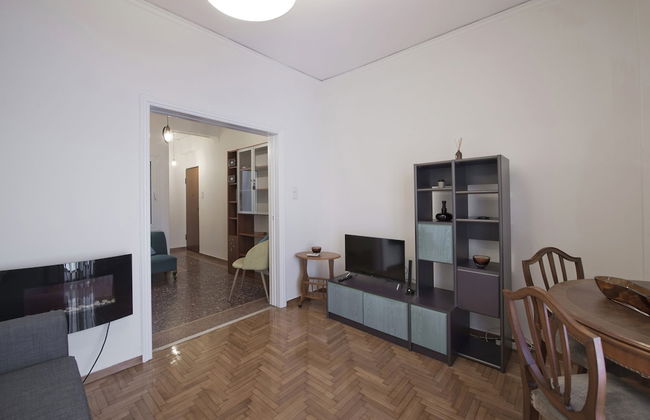 Alemar in Kalithea With 1 Bedrooms and 1 Bathrooms - Photo 11