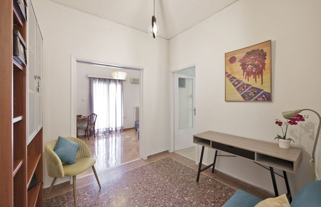 Alemar in Kalithea With 1 Bedrooms and 1 Bathrooms - Photo 1