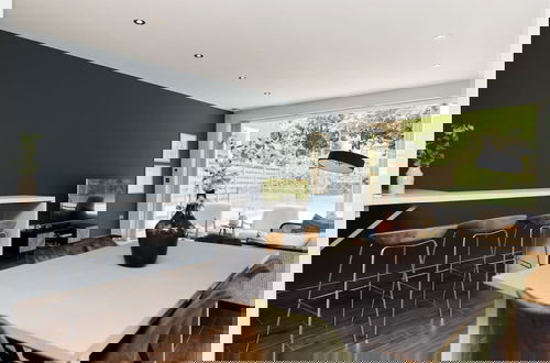 Photo 5 - The Putney Hideaway - Modern and Elegant 3bdr Flat With Patio