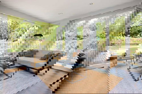 Photo 1 - The Putney Hideaway - Modern and Elegant 3bdr Flat With Patio