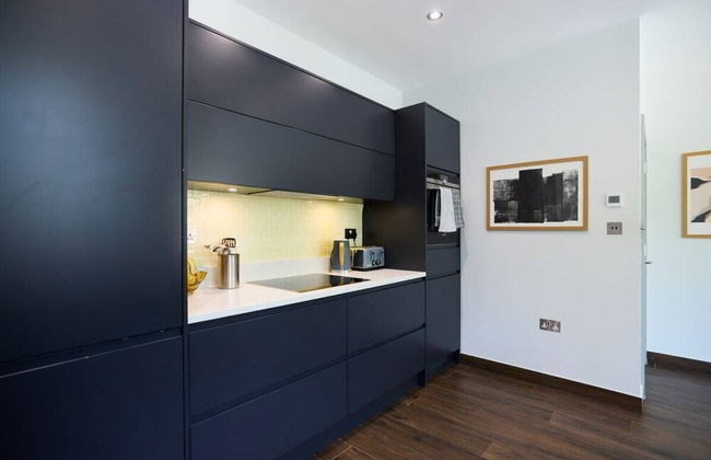 The Putney Hideaway - Modern and Elegant 3bdr Flat With Patio - Foto 27