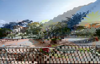 Photo 1 - Residenza Rocca del Lago