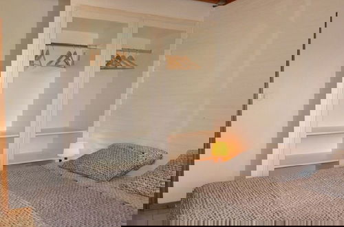 Foto 5 - Serene Holiday Home With Private Terrace