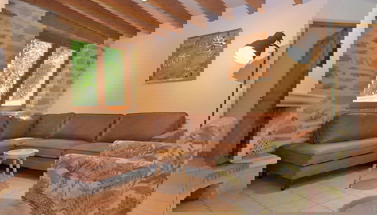 Foto 1 - Serene Holiday Home With Private Terrace