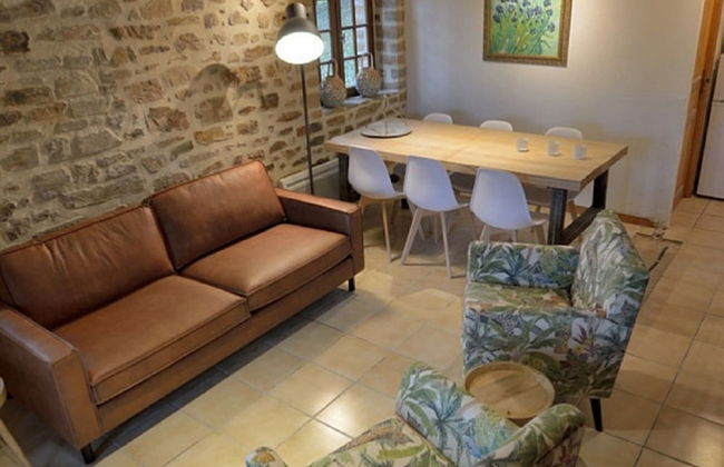 Serene Holiday Home With Private Terrace - Foto 17