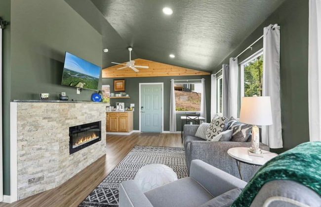 Romantic Lake Haven - Couples' Cabin - Foto 19