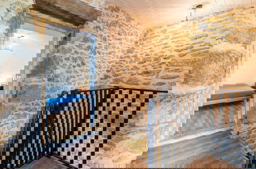 Foto 6 - Renovated Farmhouse With Private Pool