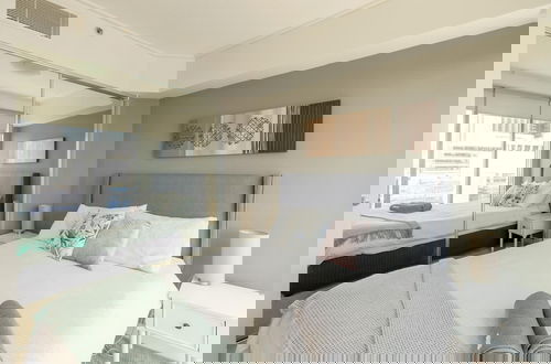 Photo 10 - Premium 2BR CBD Apartment With River View Balcony