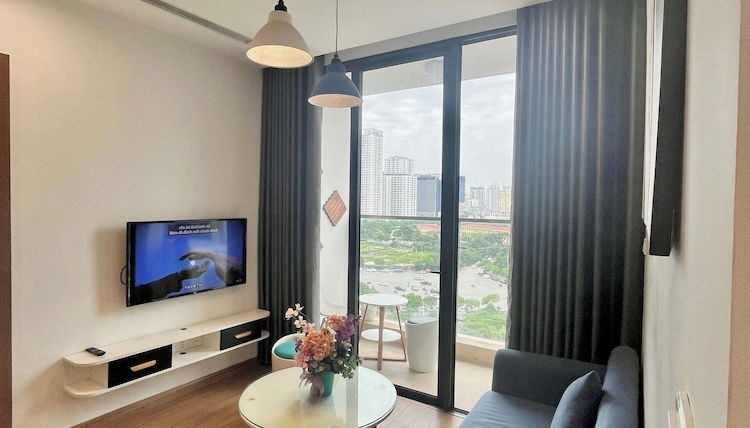 Foto 1 - Asahi Luxstay Vinhomes Skylake APT 2br