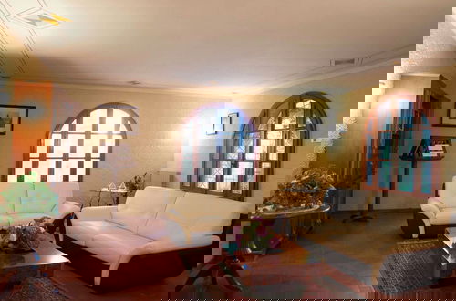 Photo 14 - Belvilla by OYO Villa With Private Heated Pool