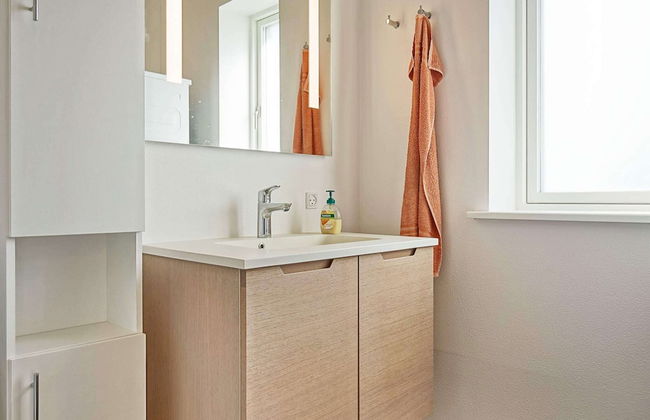 6 Person Holiday Home in Nexo - Foto 12