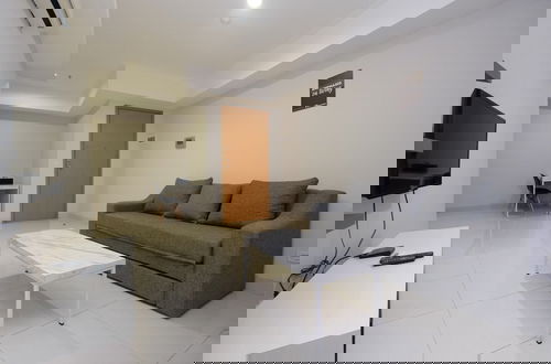 Foto 8 - Spacious Minimalist Style 1Br Apartment The Mansion Kemayoran