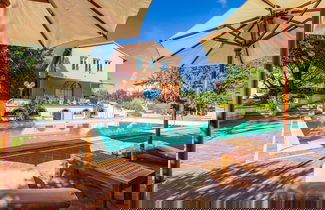 Foto 1 - Tricolle Villa con Piscina