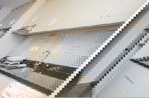 Foto 4 - Stunning 2Br Apartment At The Mansion Kemayoran