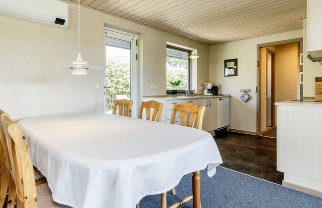 6 Person Holiday Home in Karrebaeksminde - Foto 16