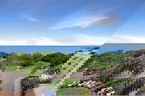 Photo 7 - Rustic Sunset Horizon Oceanview Balcony Dining
