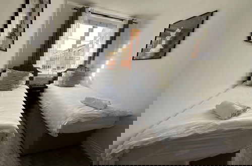 Foto 6 - City Retreat Birmingham - Modern 2 Bed Apartment
