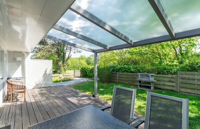 Cozy Holiday Home With Garden - Foto 10