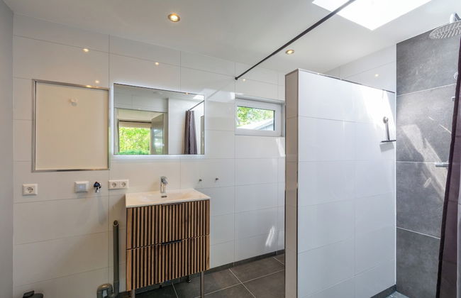 Cozy Holiday Home With Garden - Foto 11