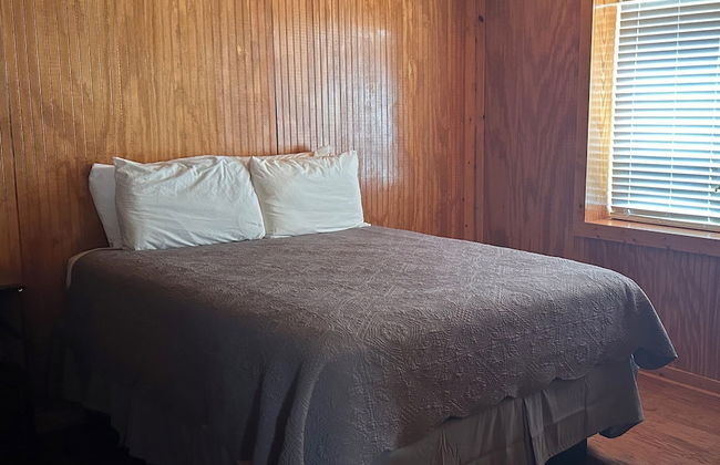 Red Leaf Cottages - Photo 3