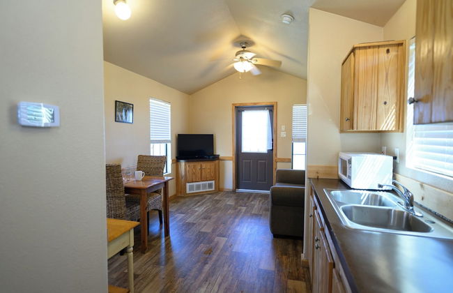 Red Leaf Cottages - Photo 20