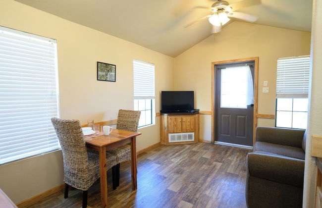 Red Leaf Cottages - Photo 23